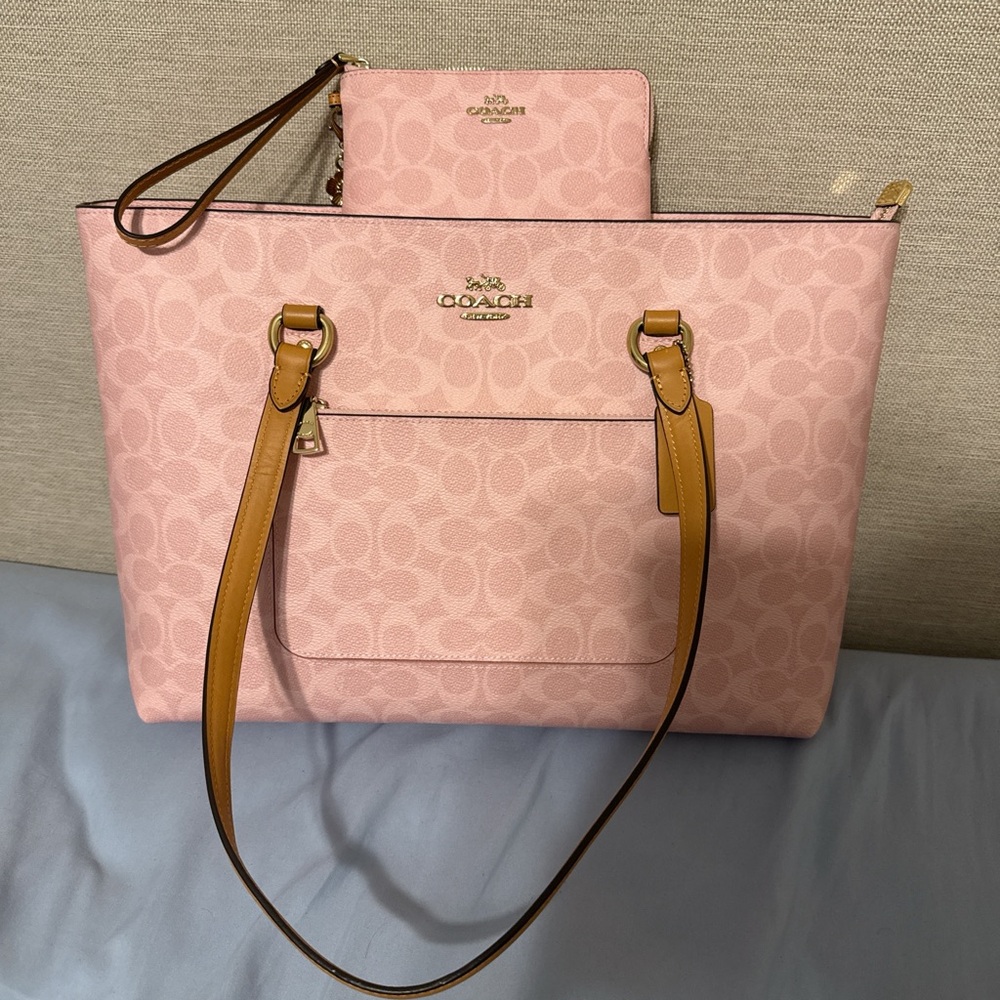 Coach Powder Pink Station Tote and Corner Zip Wallet